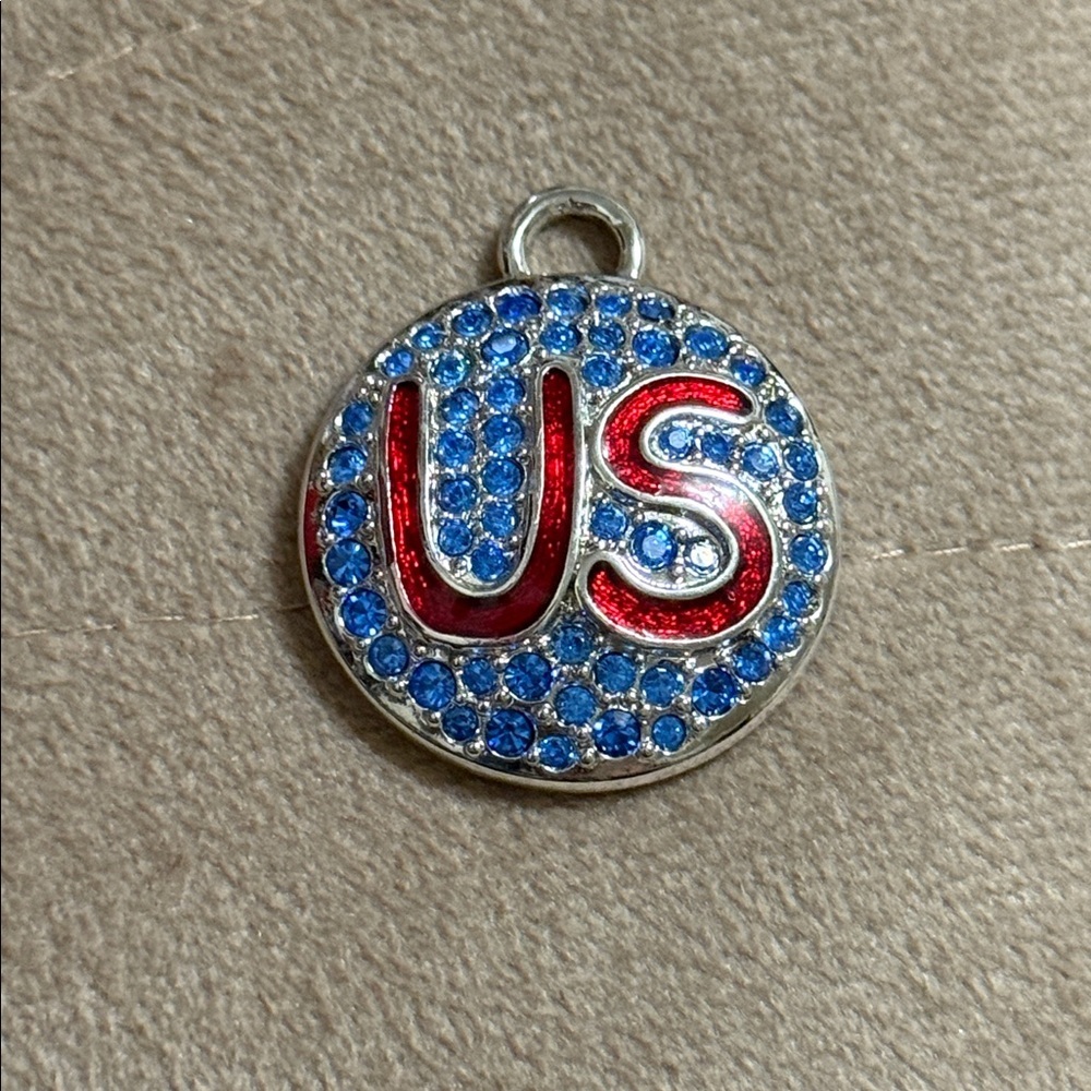 Swarovski crystal blue & red engraved writing US necklace pendant - Picture 2 of 9